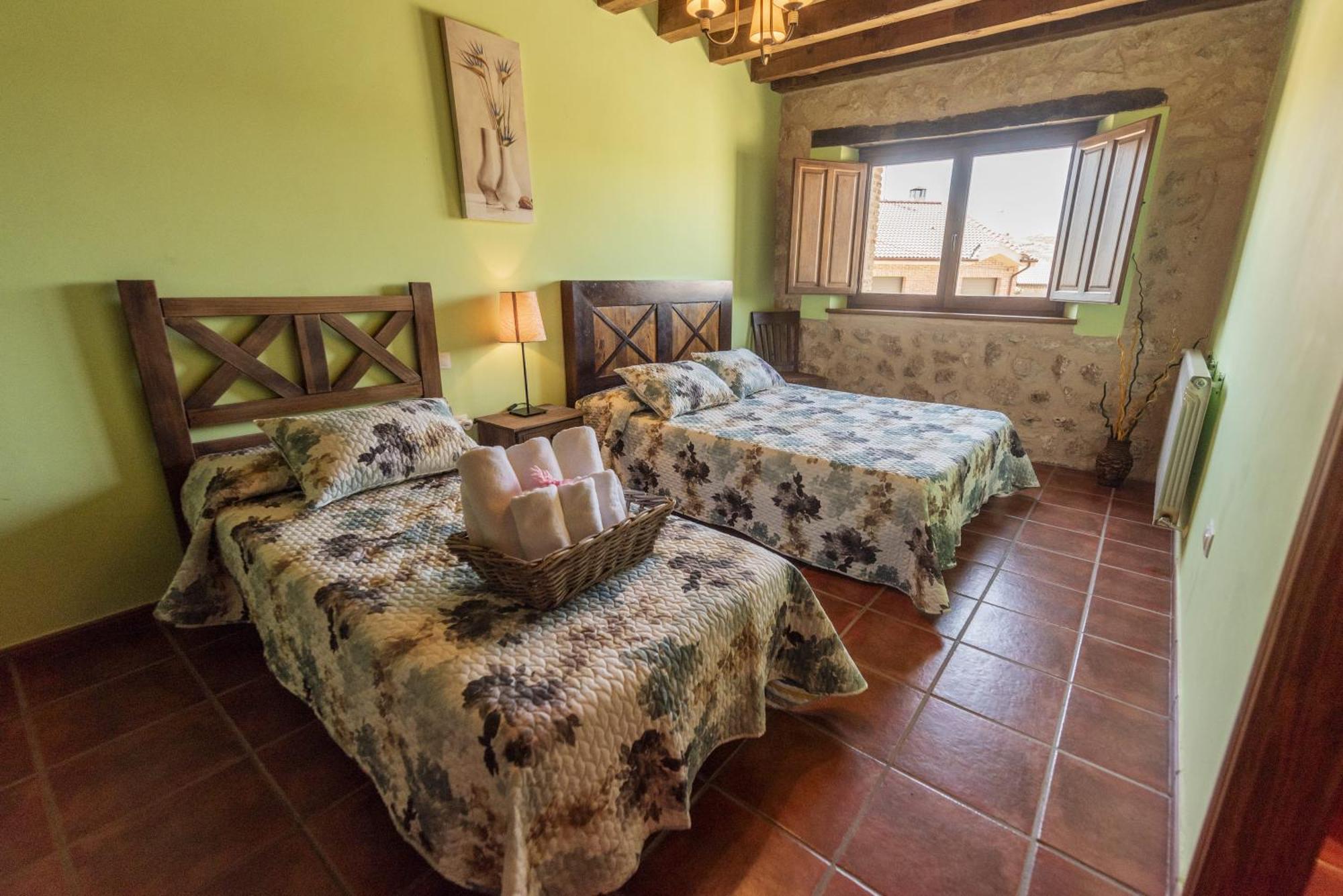 Casas Rurales Hacendera completa Maderuelo Exterior foto